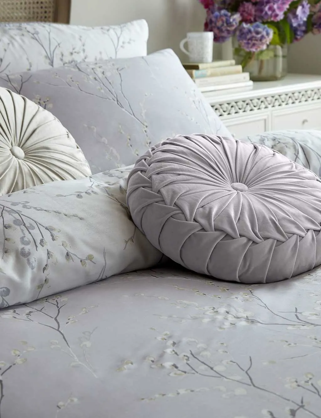 Laura Ashley 2 Pack Pure Cotton Sateen Pussy Willow Pillowcases Light Purple