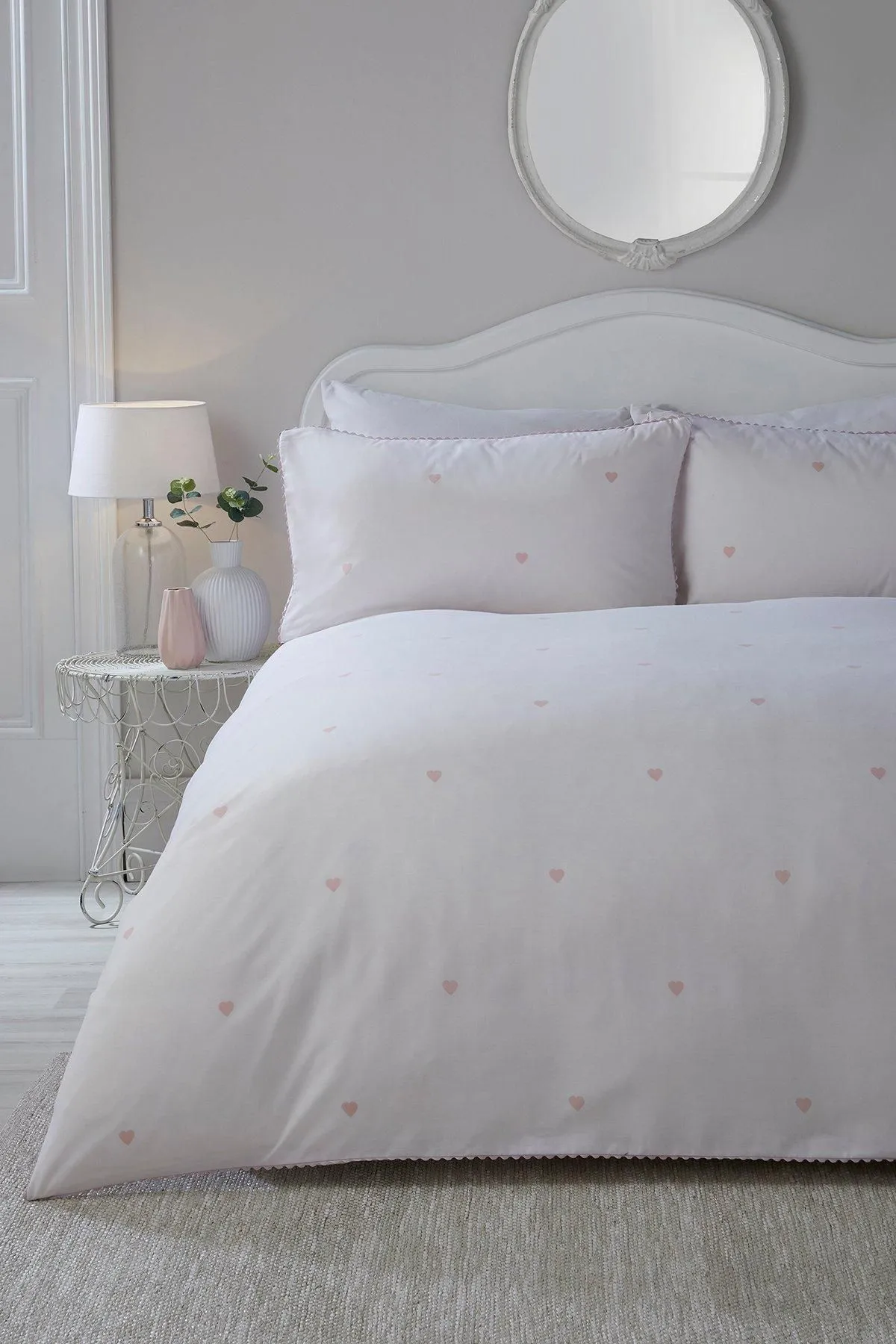 Serene 'Decorative Heart' Soft Touch Duvet Cover Set in Light Pink