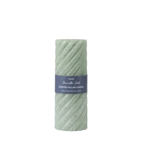 Cedar & Sage Set of 2 Vanilla Twist Pillar Candles 1