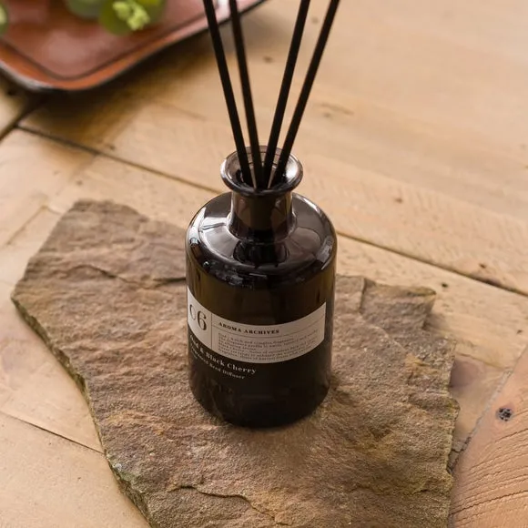 Aroma Archives No.6 Oud & Black Cherry Diffuser 2