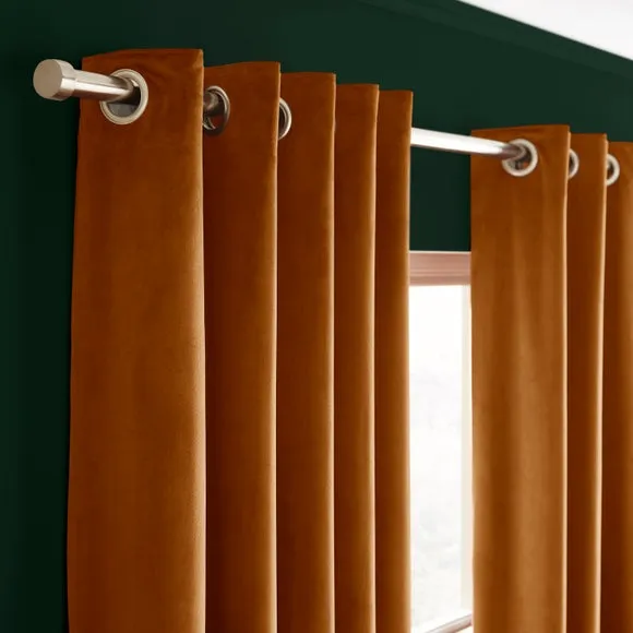 Luxe Velour Eyelet Curtains (Blackout Available) 1