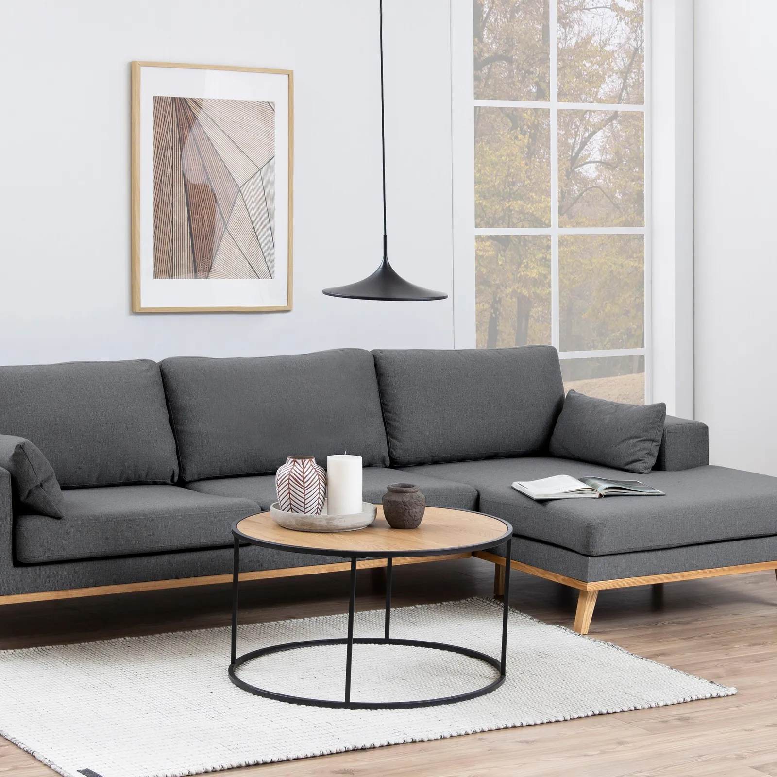 Furniture To Go Seaford Black Metal Round Coffee Table with Oak Top 3