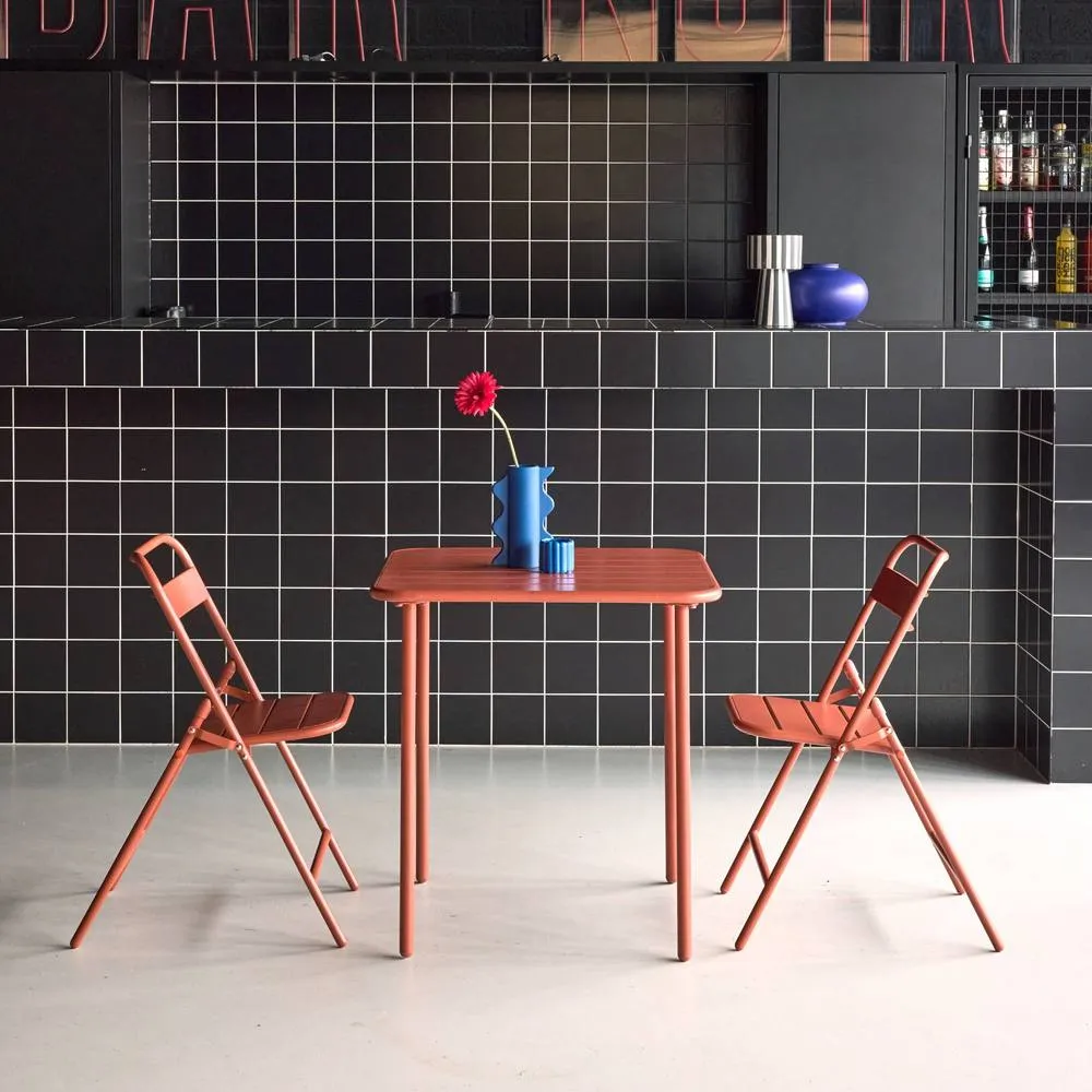 sweeek Metal garden table + 2 chairs in Terracotta 3