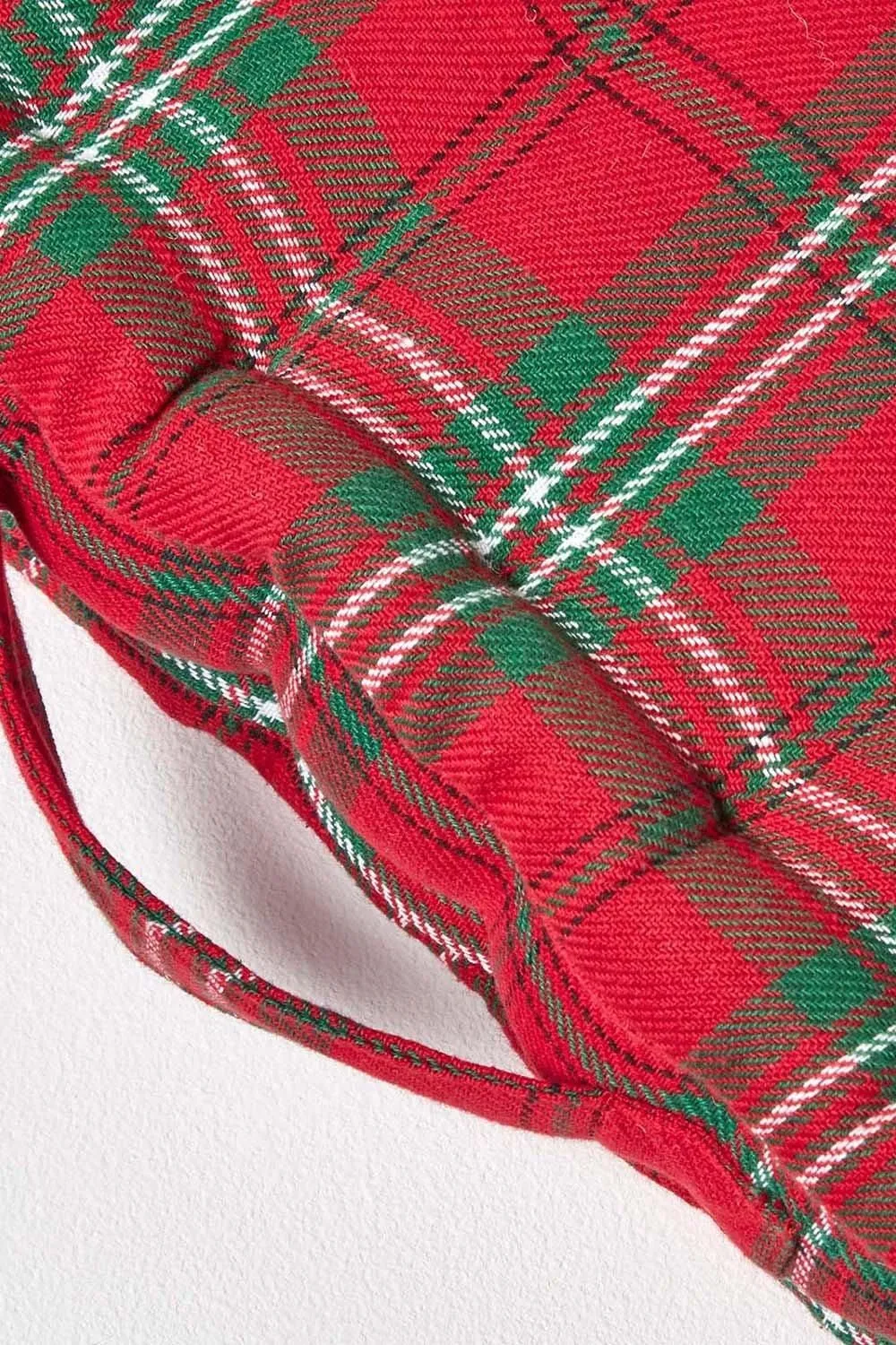 Homescapes Cotton Edward Tartan Floor Cushion in Red 4