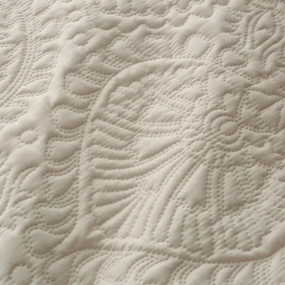 Hani Pinsonic Quilted Duvet Cover & Pillowcase Set 2