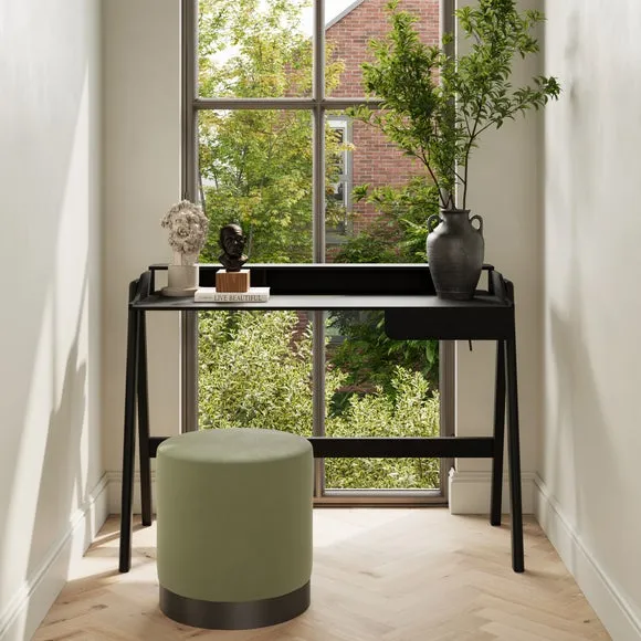 Lark Desk, Black
