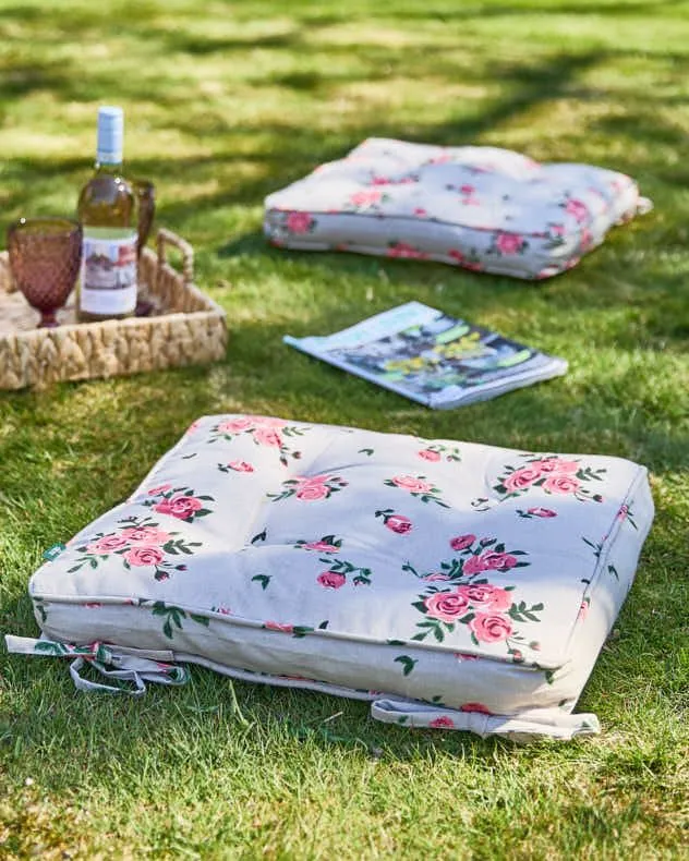 Dibor Set of 4 Vintage Rose Summer Outdoor Garden Chair Seat Pad Cushions W45 x L45cm in Brown