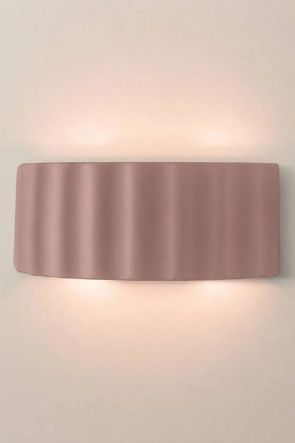 ValueLights Pablo Curved Ribbed Ceramic Flush Wall Sconce Light in Dusty Pink 3