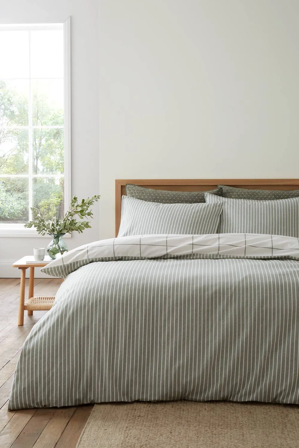 Bianca Brushed Regal Check Cotton Reversible Duvet Cover Set in Green 2