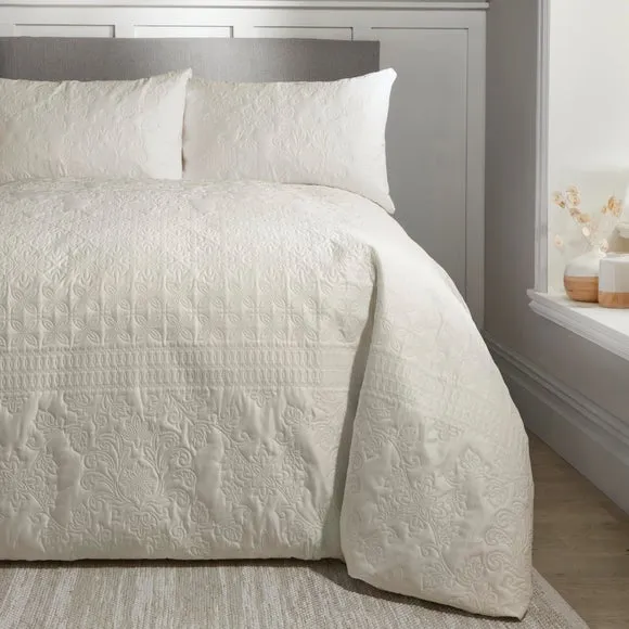 Serene Avery Stripe Duvet Cover and Pillowcase Set 1