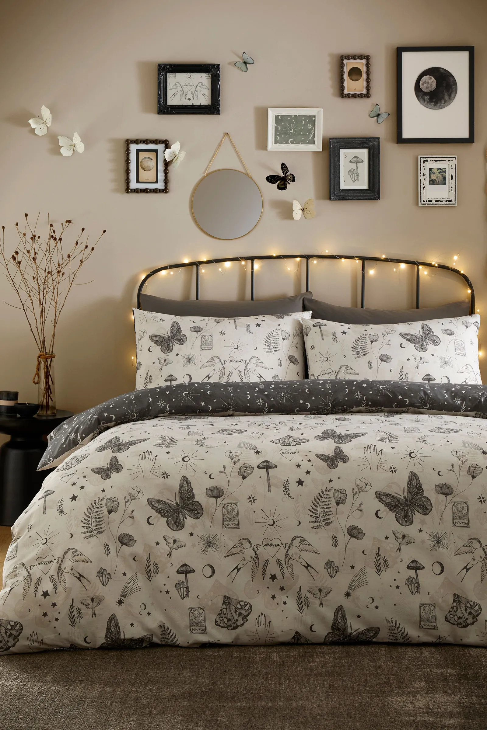 Fusion 'Celeste' Hand Drawn Print Reversible Duvet Cover Set in Grey