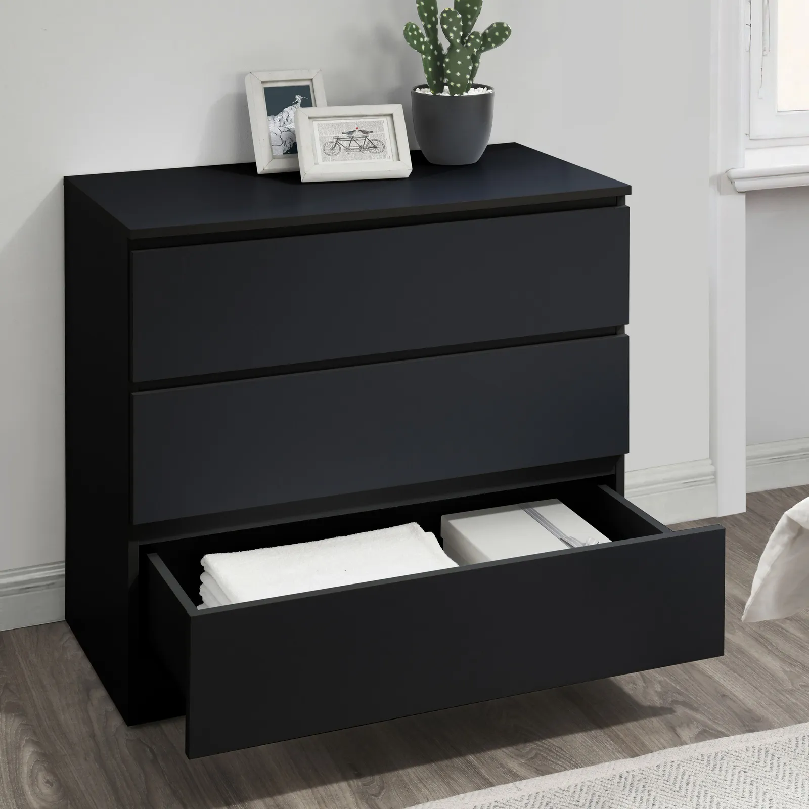Birlea Oslo 3 Drawer Chest in Black 2