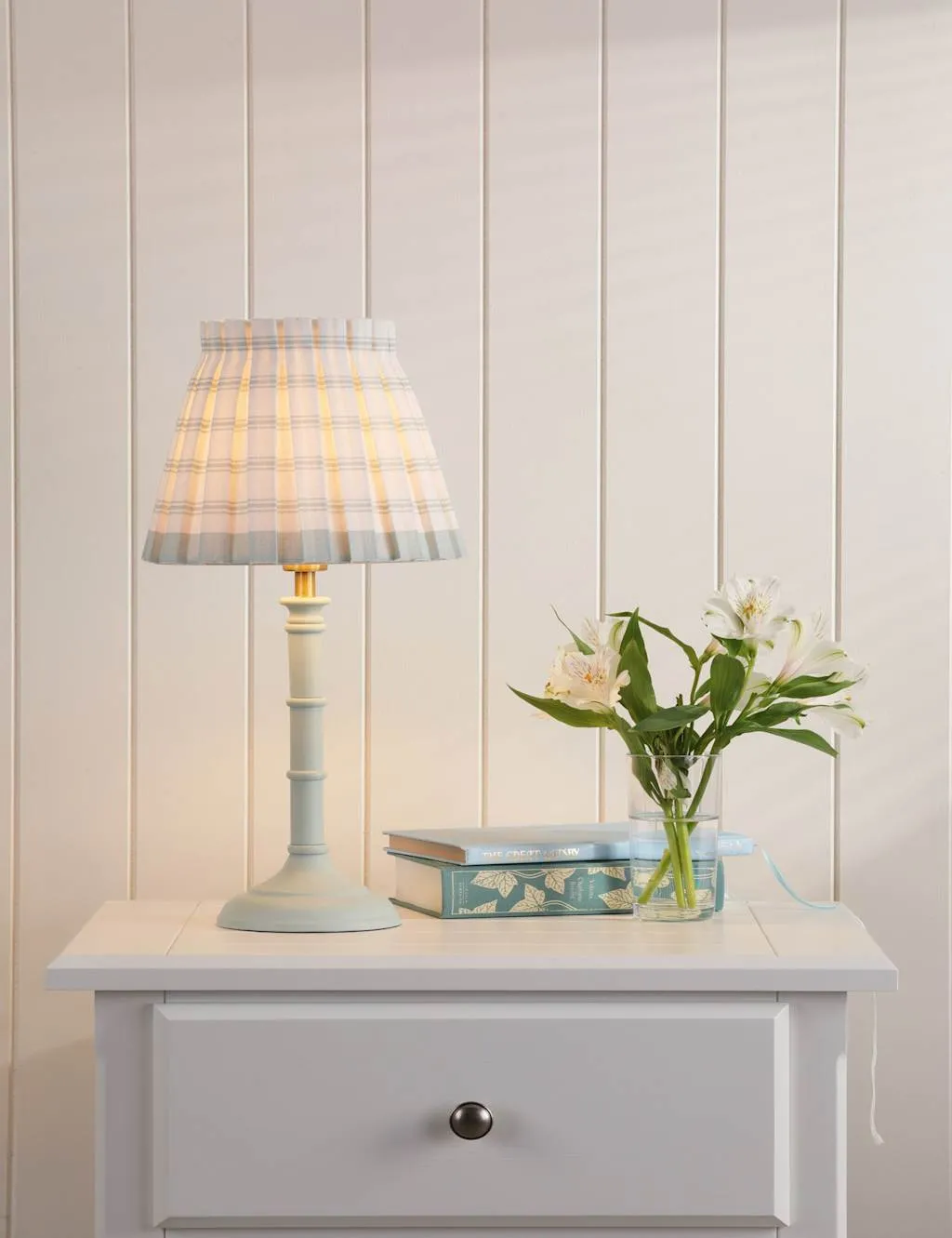 Laura Ashley Farnworth Table Lamp Green