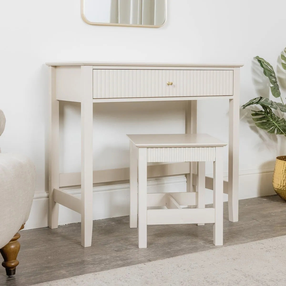 Melody Maison Dressing Table & Stool Set - Hales Taupe Range