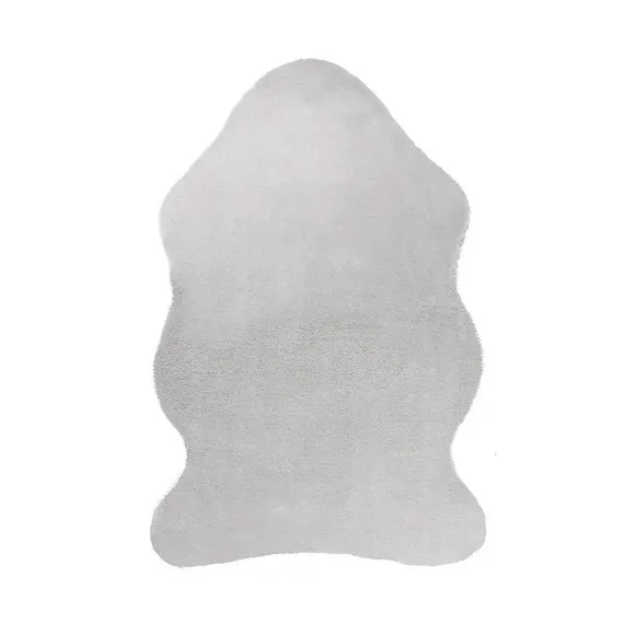 Supersoft Single Pelt Faux Fur Rug 5