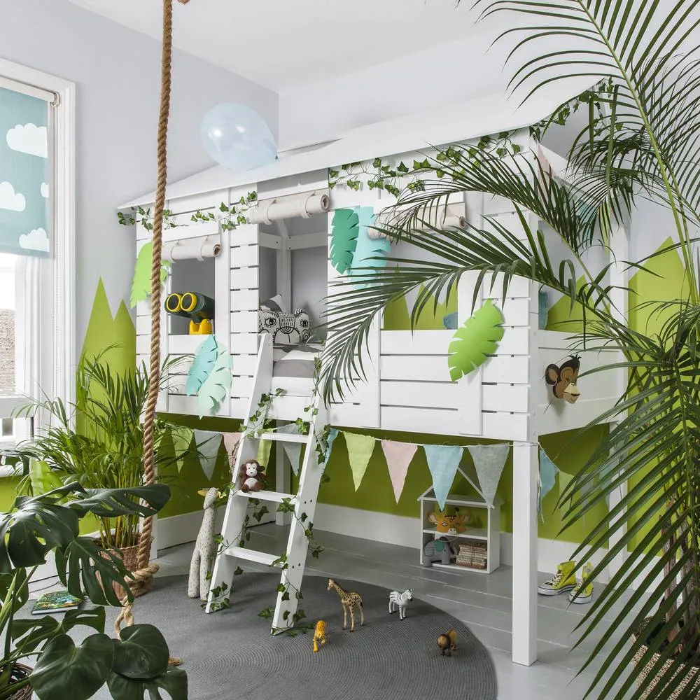 Nöa and Nani Christopher Jungle Treehouse Midsleeper Bed & Canvas Windows in White