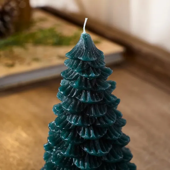 Unscented Tree Candle 2