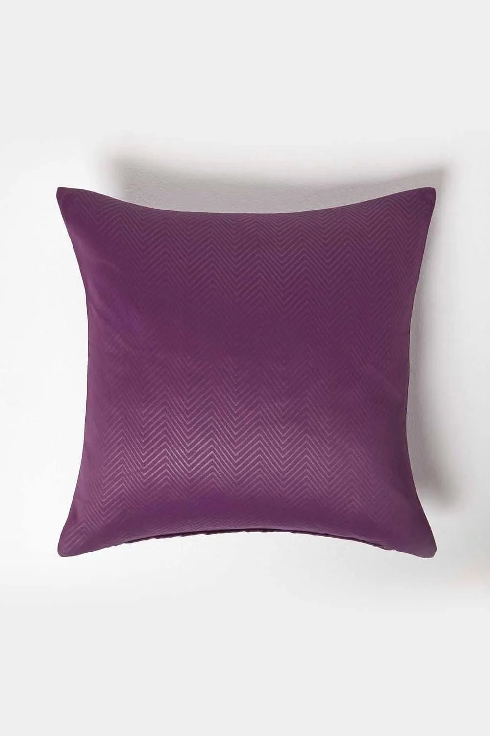 Homescapes Herringbone Cushion Cover in Purple
