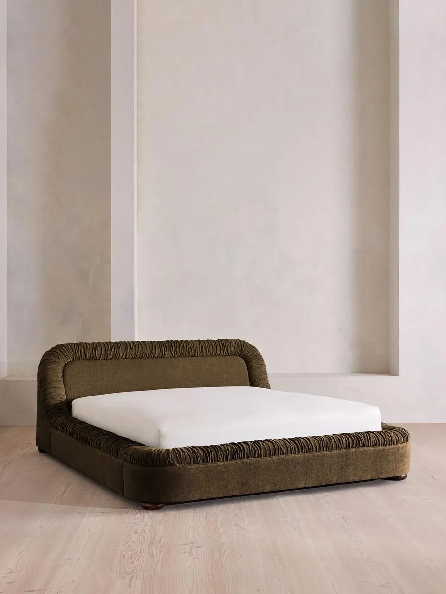 Vara Bed, King, Linen Chenille, Chocolate