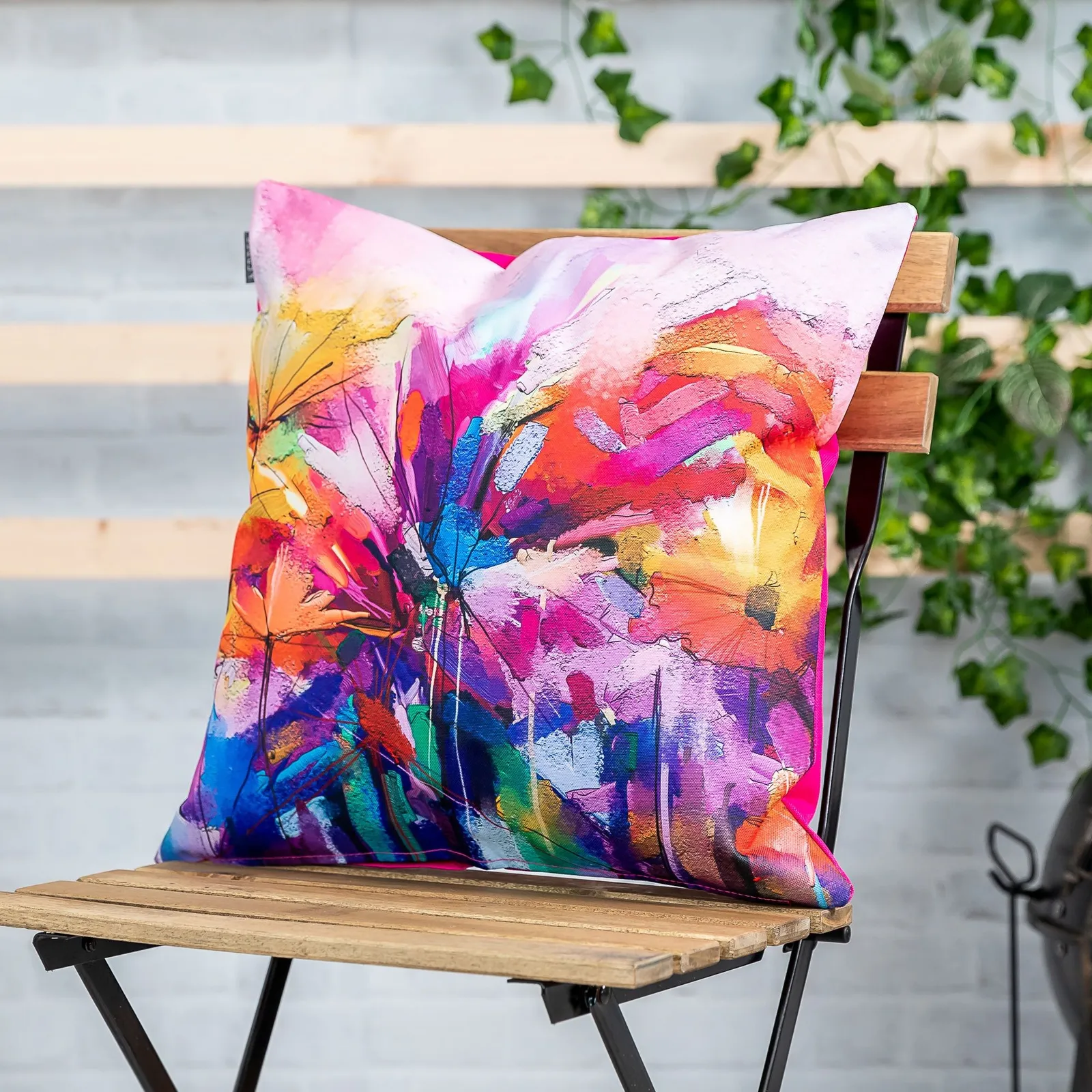 icon Meadow Print Red Outdoor Cushion