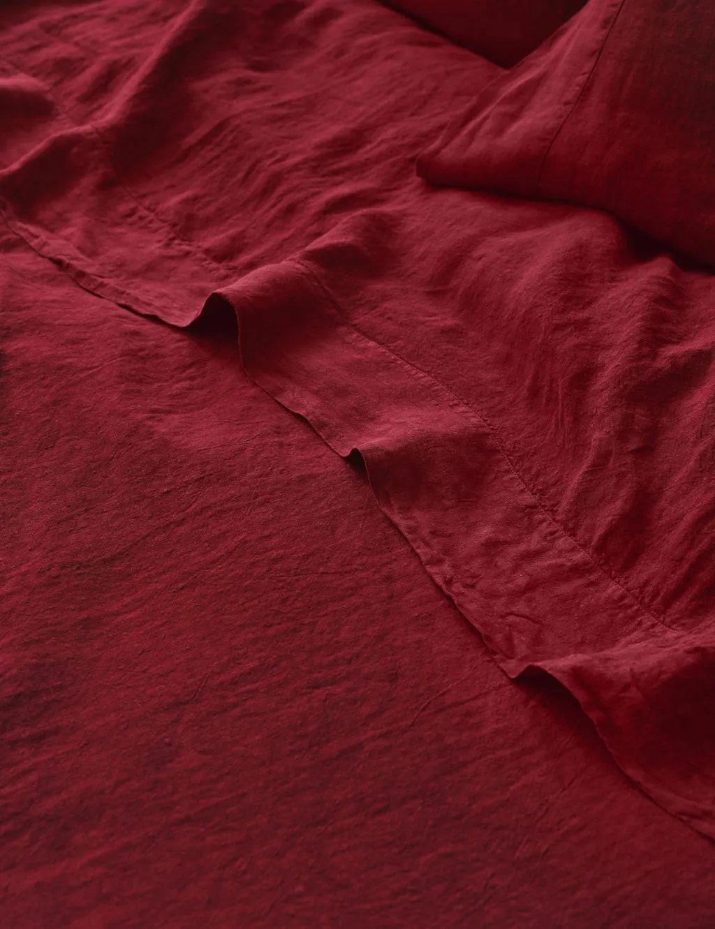 Piglet In Bed Pure Linen Flat Sheet Red