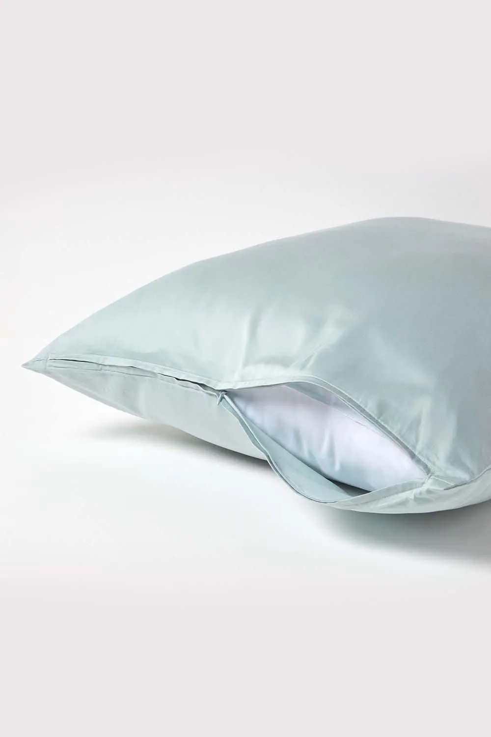Homescapes Sateen Cotton Continental Pillowcase 400 TC, 80 x 80 cm in Duck Egg Blue 3