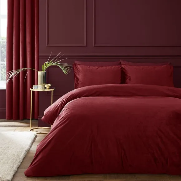 Catherine Lansfield Kingsley Soft Matt Velvet Duvet Cover and Pillowcase Set 1