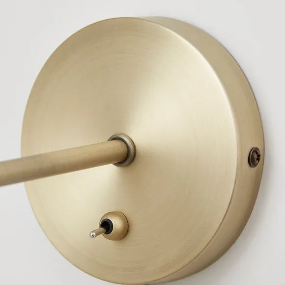 Churchgate Shilton Adjustable Plug In Wall Light 4