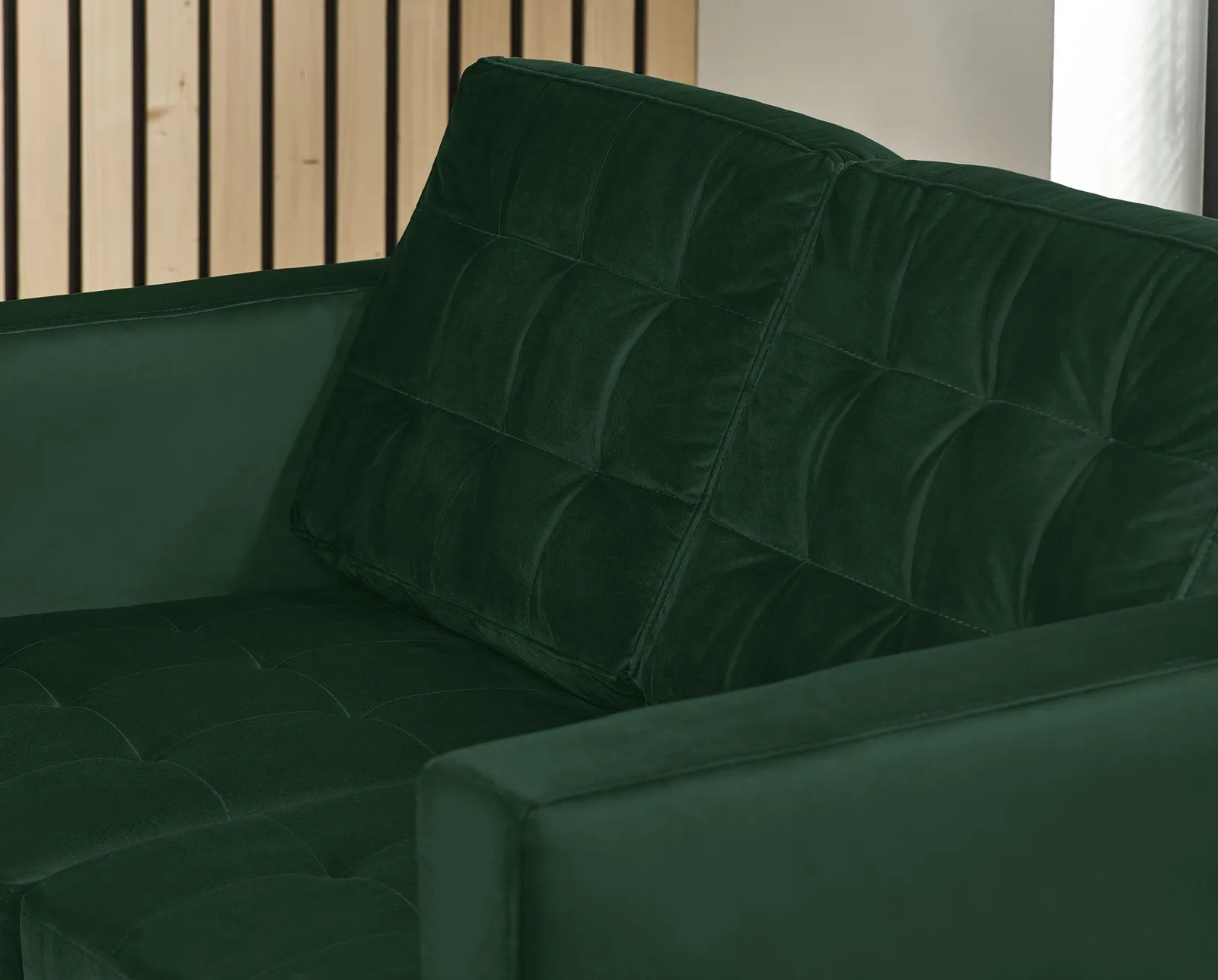 FurnitureboxUK Jade 2-Seater Soft Touch Velvet Sofa With Solid Wood Frame in Emerald 5