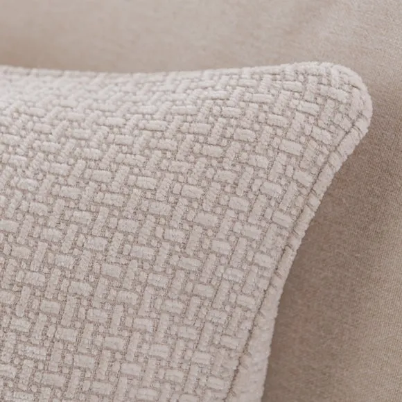 Alayna Chenille Square Cushion 2