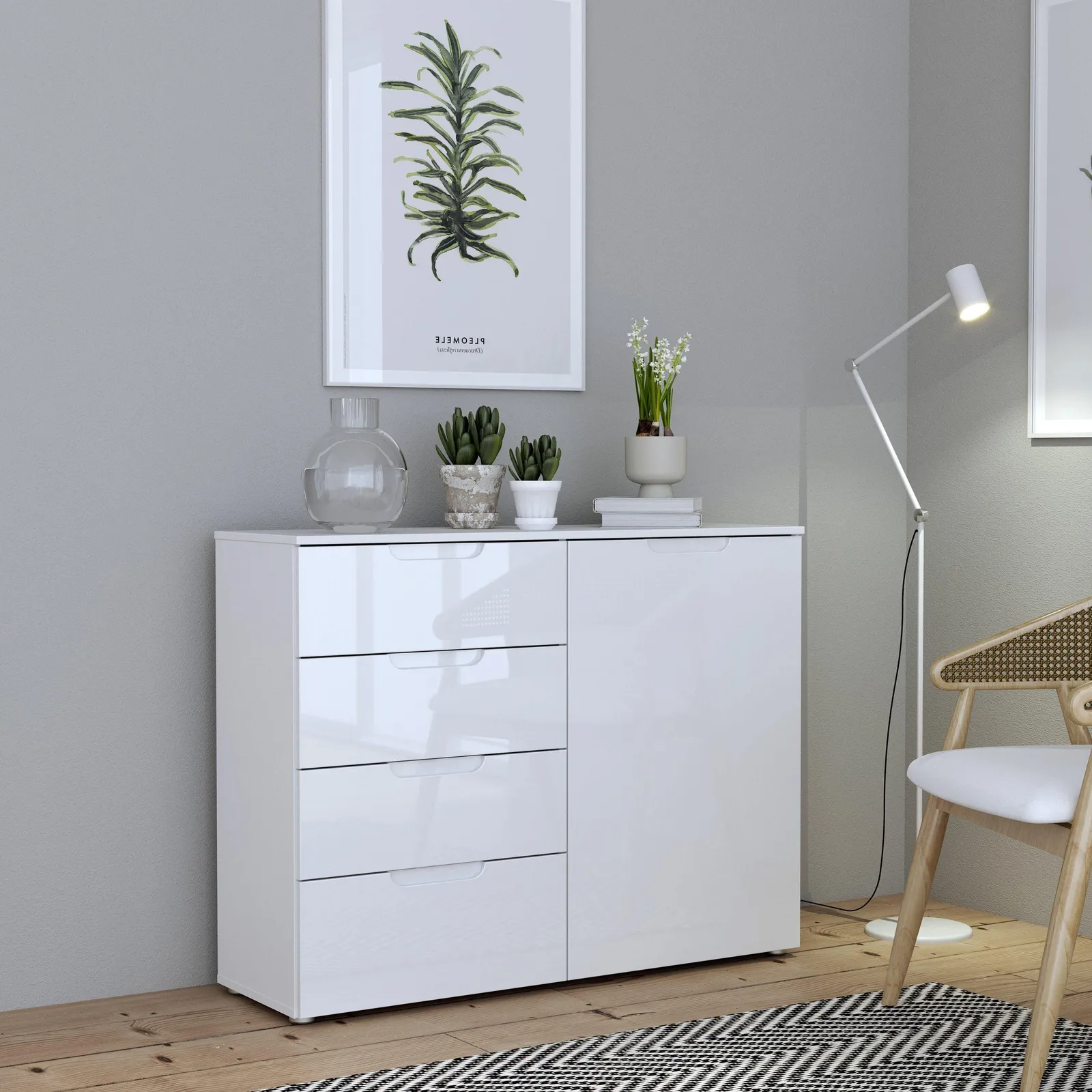 Furniture To Go Sienna 4 Chest of Drawers 1 Door in White 4