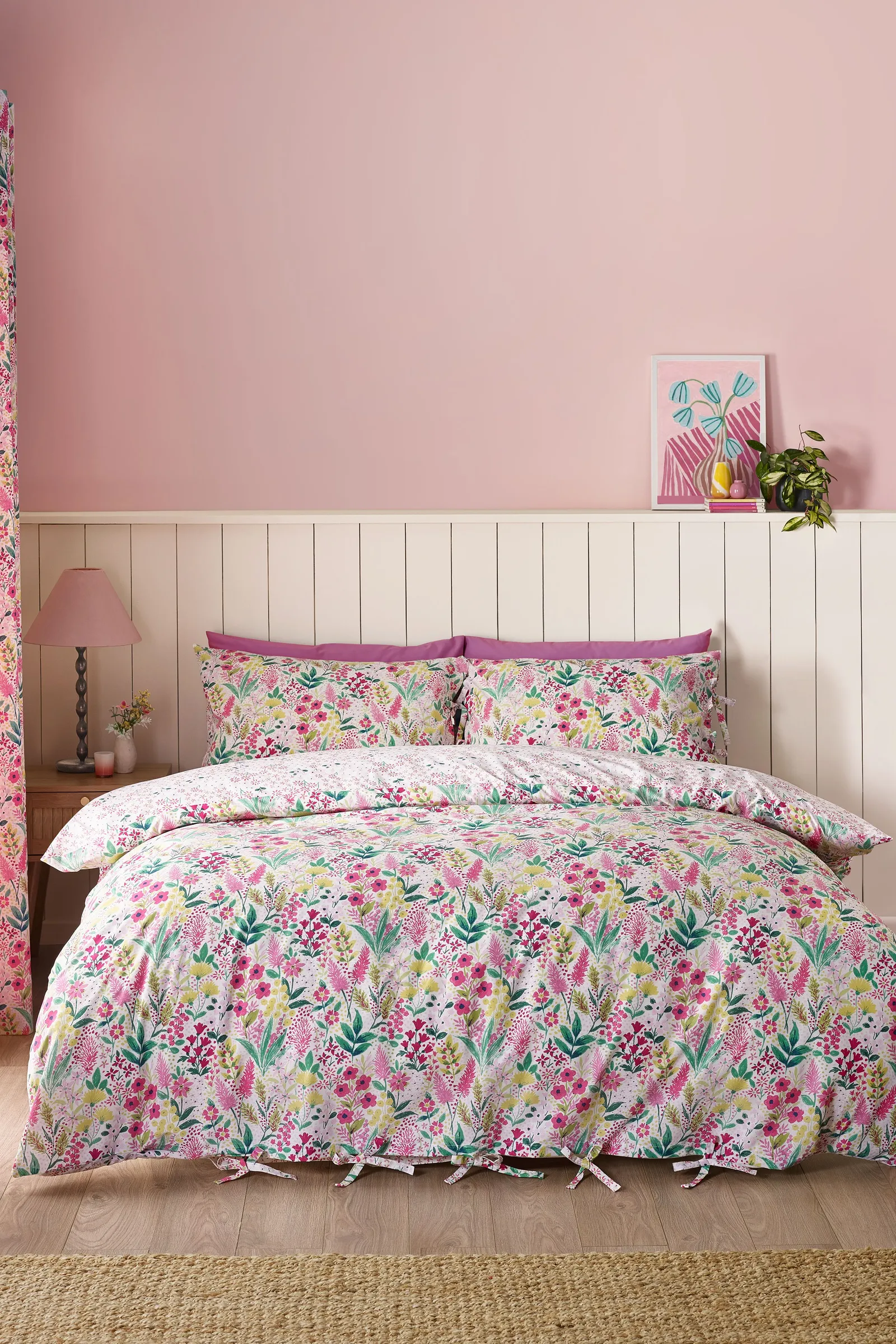 Catherine Lansfield 'Tilly Floral' Reversible Duvet Cover Set in Pink