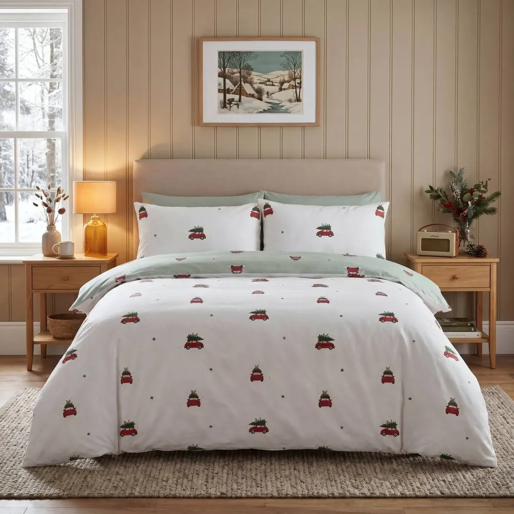 Rapport Home Driving Home Christmas Microfibre Reversible Duvet Cover Bedding Set in White