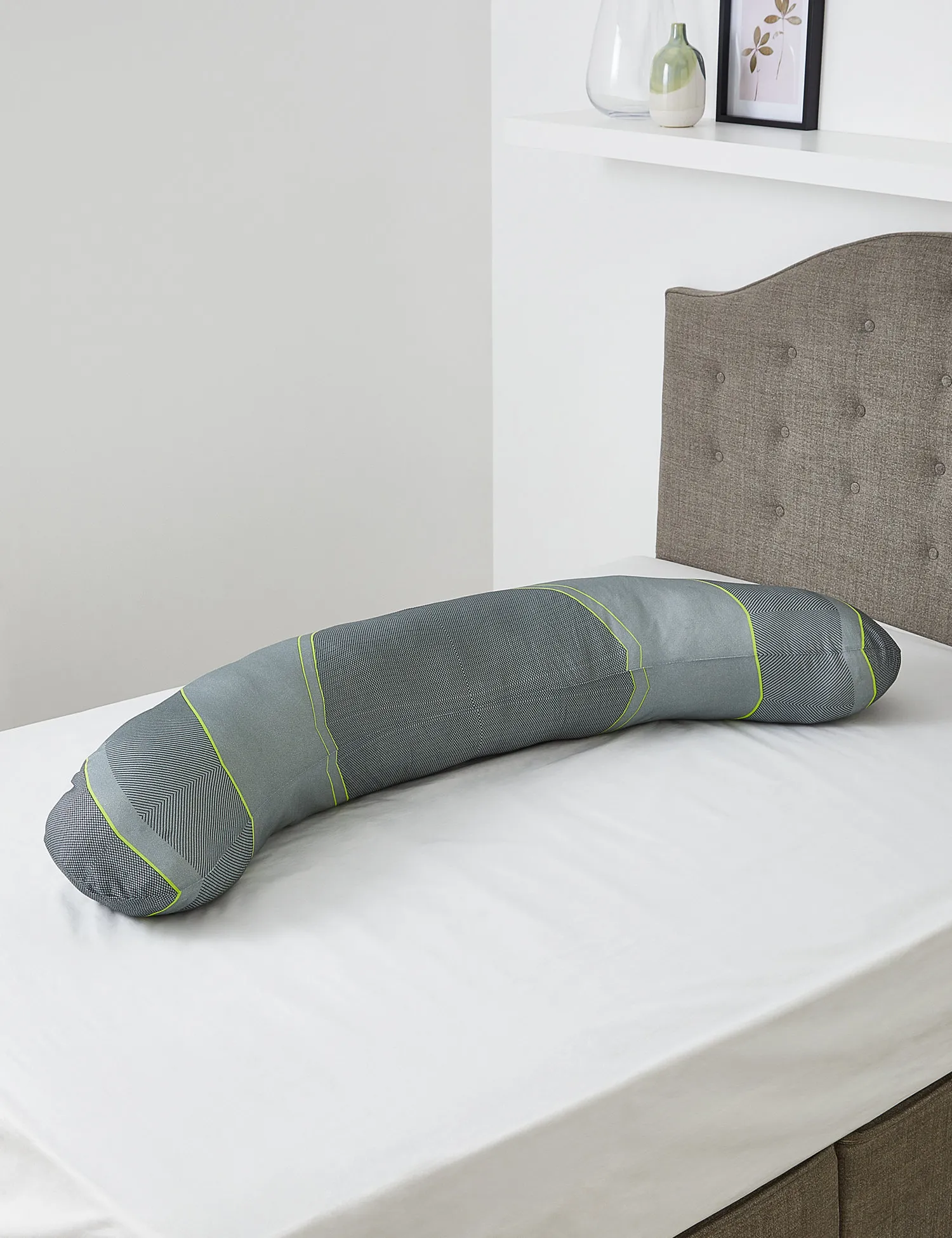 M&S Kally Sleep Sports Recovery Medium Body PIllow