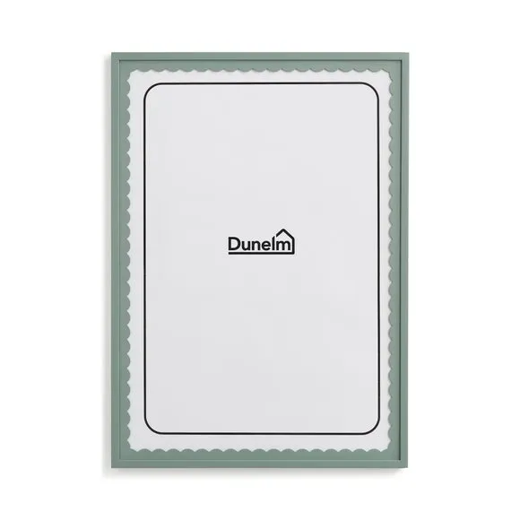 Remi Scalloped Photo Frame 3