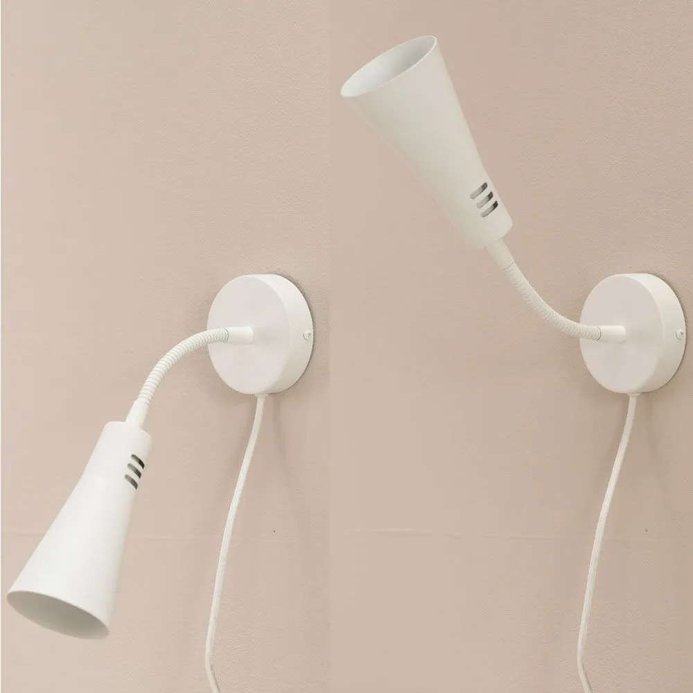 ValueLights Plug In White Flexible Gooseneck Wall Light 4