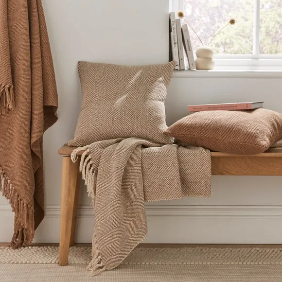 Jenson Herringbone Throw Blanket 3