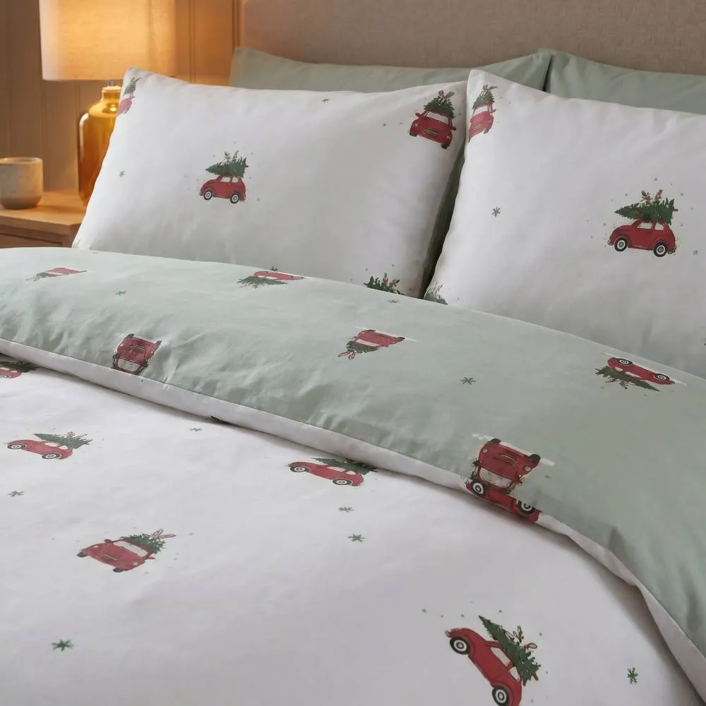 Rapport Home Driving Home Christmas Microfibre Reversible Duvet Cover Bedding Set in White 2