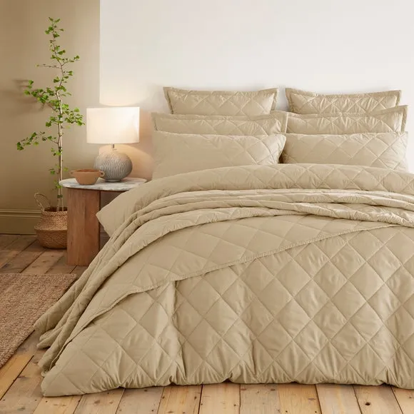 Helston Quilted Bedspread 3
