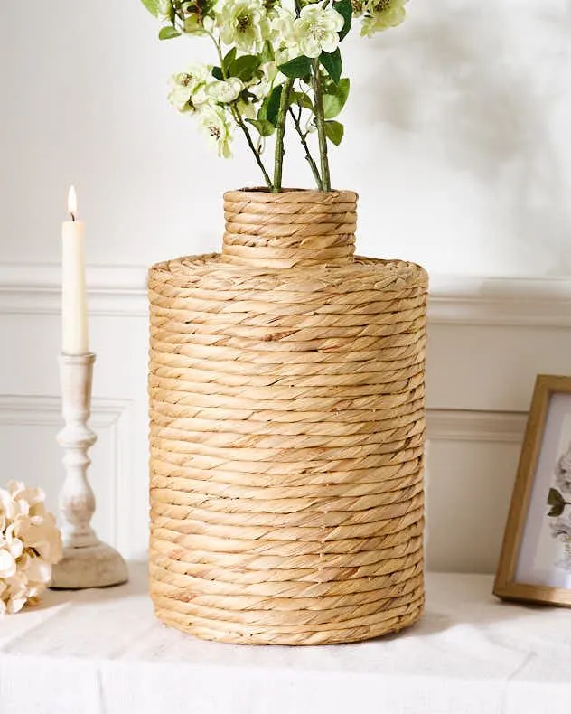 Dibor Traditional Water Hyacinth Stem Home Decor Flower Vase in Natural
