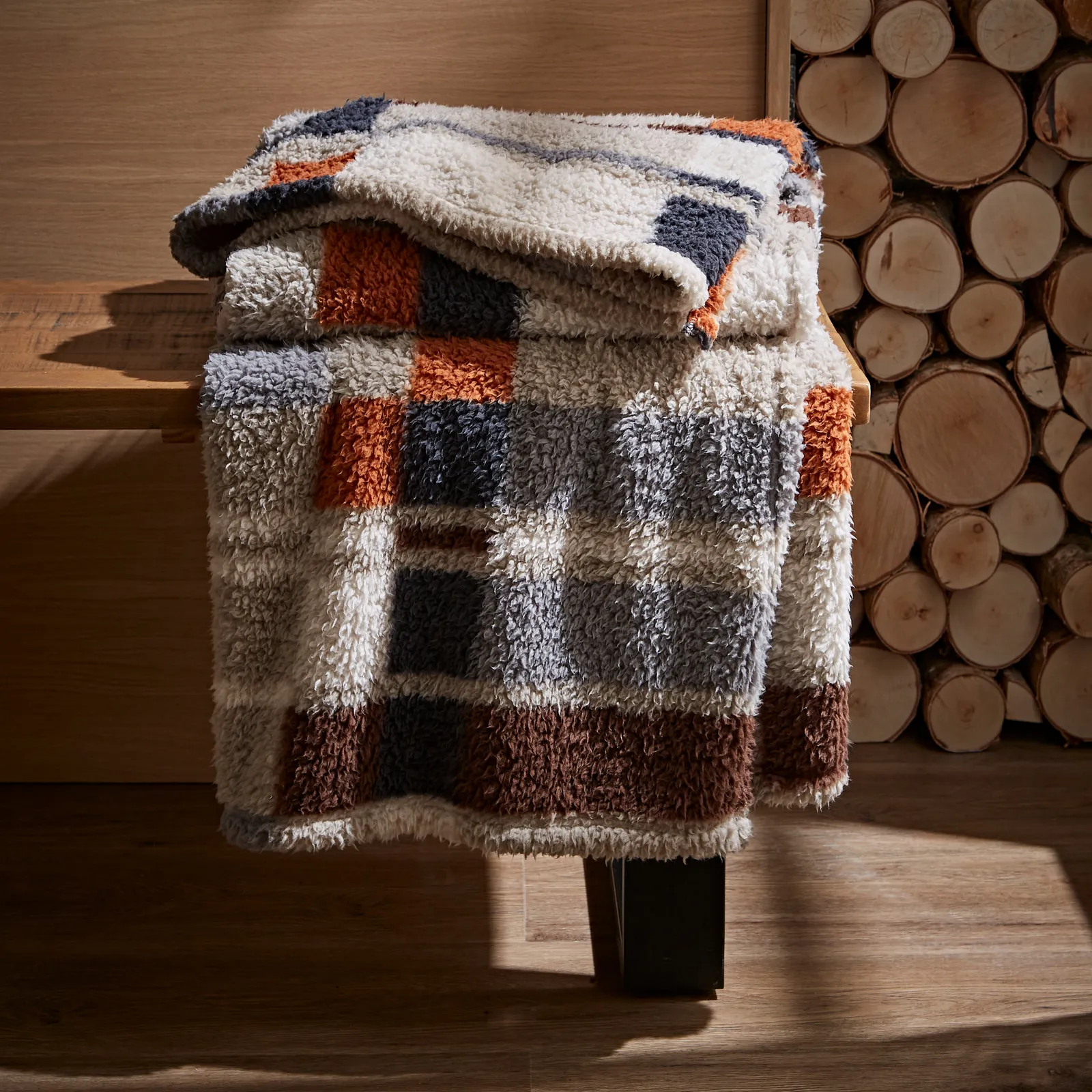 Modern Check Navy Sherpa Throw Navy Blue/Orange/white