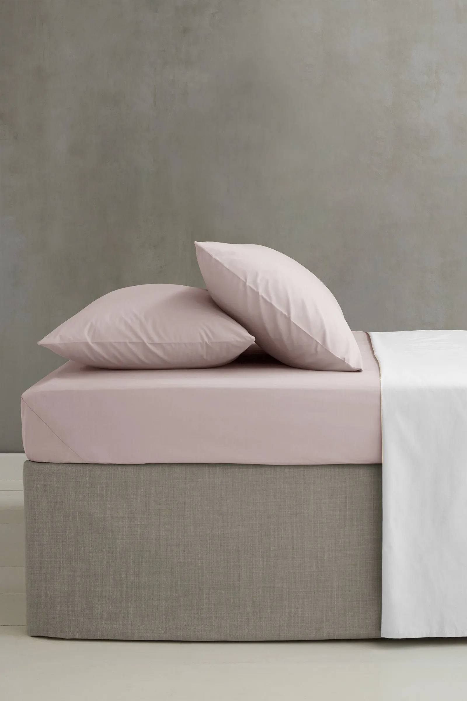 Catherine Lansfield 'Easy Iron Percale' Combed Polycotton 25cm Depth Sheet in Pink 1