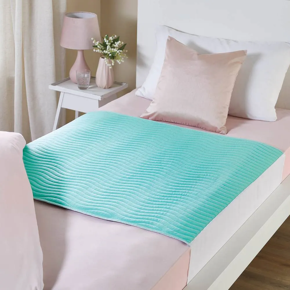 Amelie Di Santi Triple-Layer Rustle-Free Mattress Protector with wings 95x90cm, Absorbent in Aqua