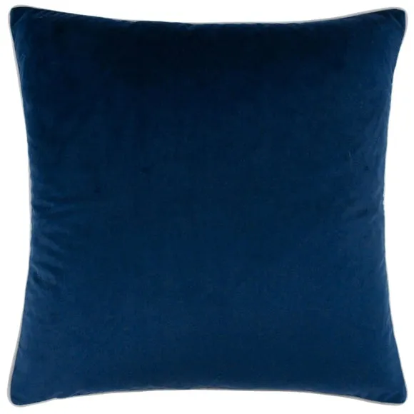 Furn. Square Cushion 2