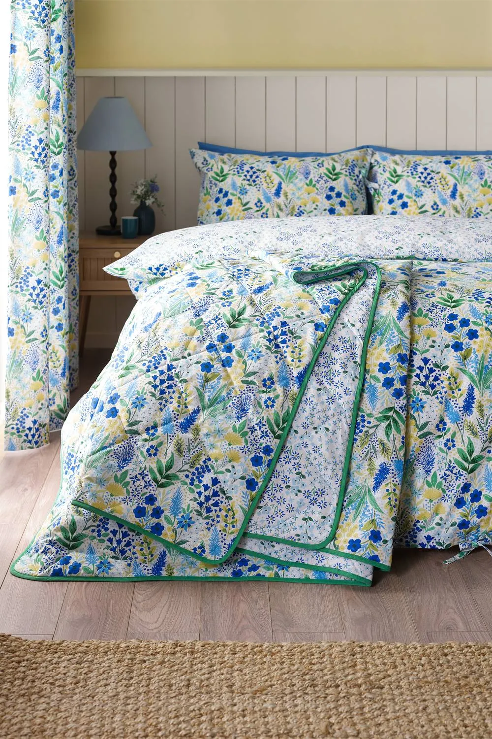 Catherine Lansfield 'Tilly Floral' Fully Reversible Bedspread in Blue