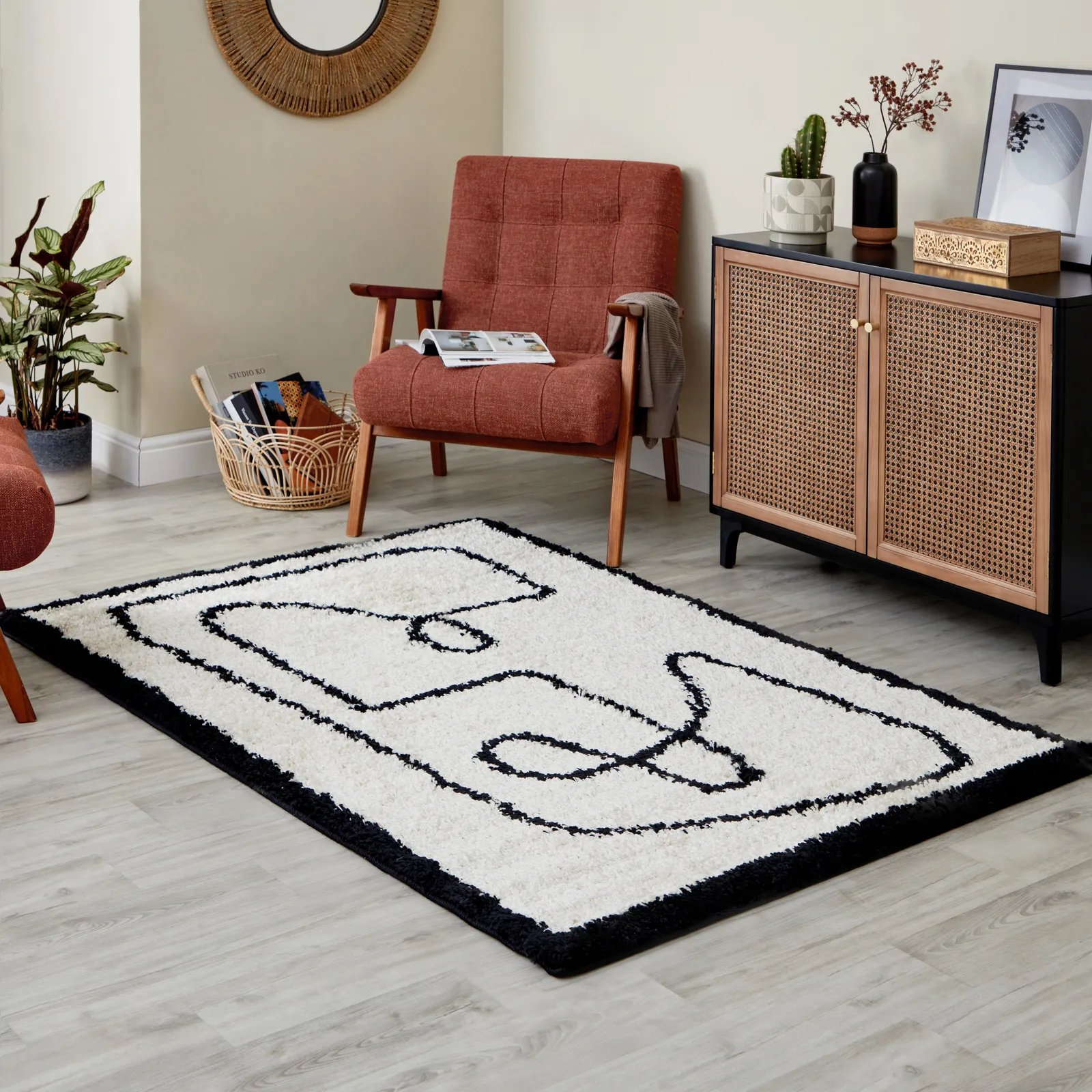 Berber Line Rug Black and white