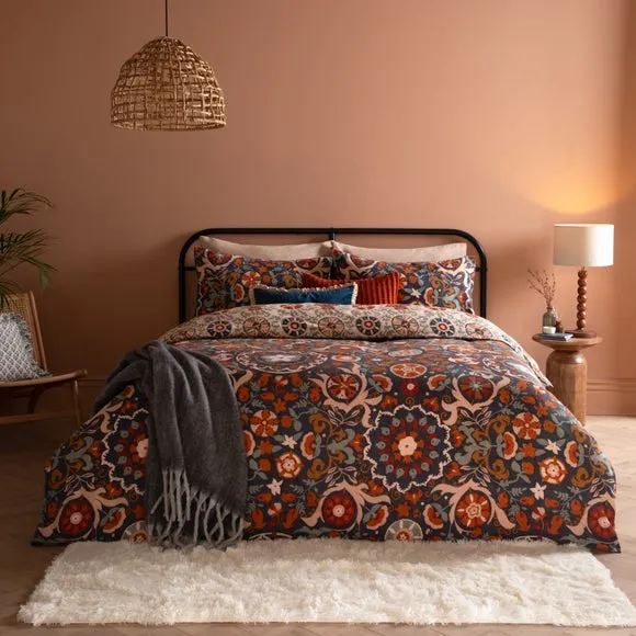 Furn. Kinfolk Duvet Cover and Pillowcase Set