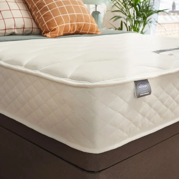 Silentnight Medium to Firm 1000 Pocket Sprung Mattress 4