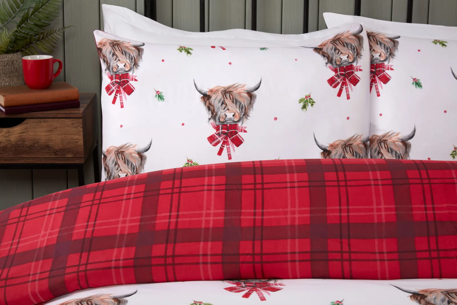 Rapport Home Fergus Microfibre Checkered Reversible Duvet Cover Set with Pillowcase 2