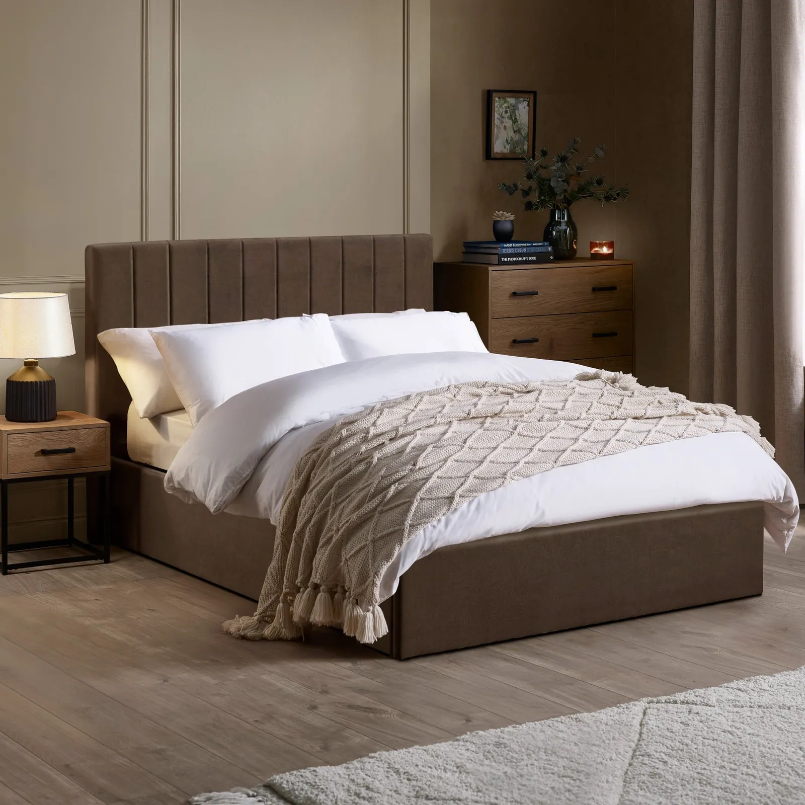 Aylen - Double - Ottoman Storage Bed - Brown - Fabric - 4ft6 1